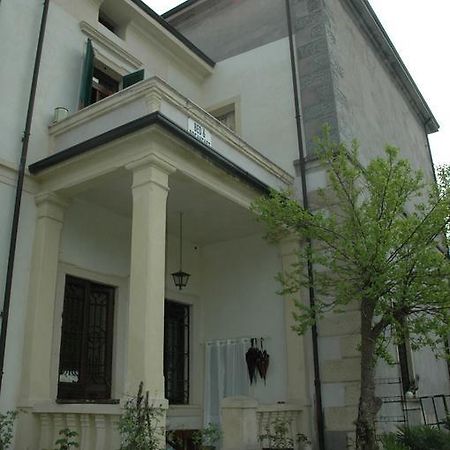 Bed and Breakfast Le Maddalene Верона Екстер'єр фото